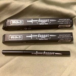 Kat Von D (dagger tattoo eyeliner)